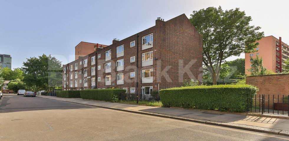 			2 Bedroom, 1 bath, 1 reception Flat			 Kirkstone, Harrington Street, Camden / Euston